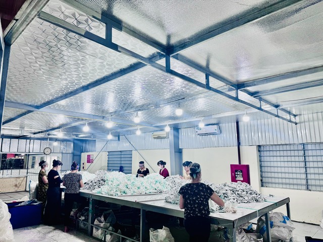 Hình ảnh xưởng sản xuất Hưng Dũng - Găng Tay Hưng Dũng - Công Ty TNHH Sản Xuất Găng Tay Hưng Dũng