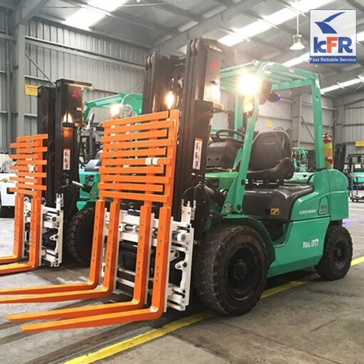 Cho thuê xe nâng hàng Mitsubishi 3 tấn FD30NT càng đôi