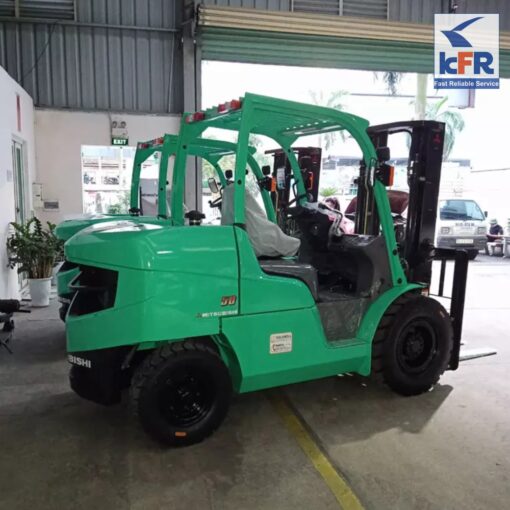 Cho thuê xe nâng hàng Mitsubishi 5 tấn FD50CNT
