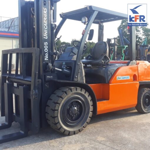 Cho thuê xe nâng hàng Unicarriers 5 tấn DG1F4F50