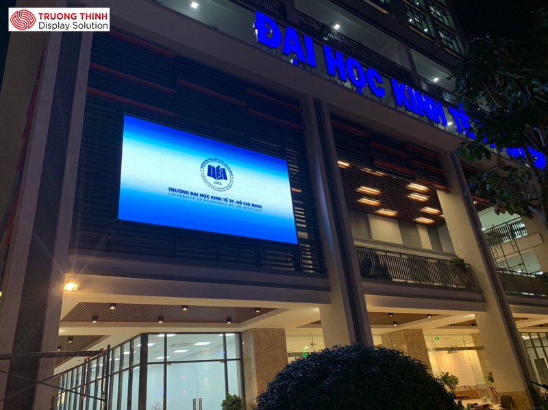 Màn hình Led ngoài trời P4.81 300 inch