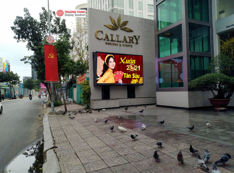 Màn hình Led ngoài trời P5 300 inch