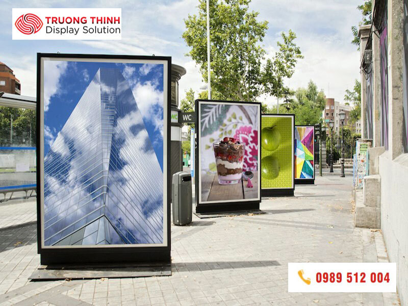 Màn hình quảng cáo tương tác AHA 49 inch