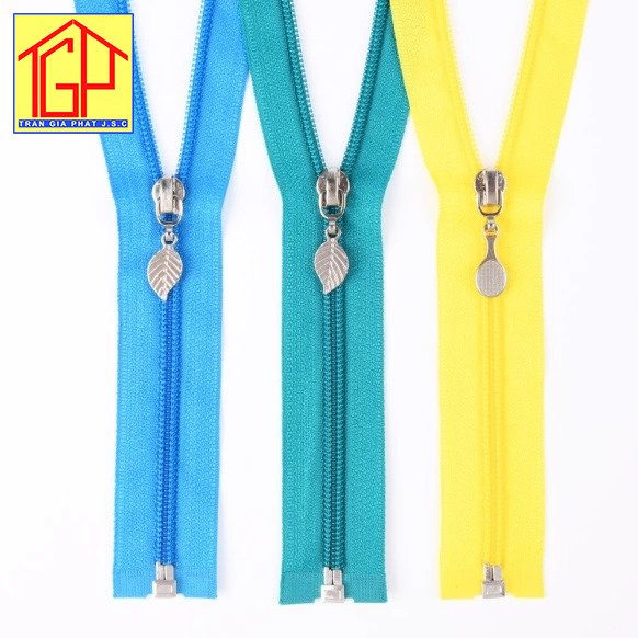 Khóa mở chân - Dây Khóa Kéo Trần Gia Phát - Công Ty Cổ Phần Phụ Liệu May Trần Gia Phát