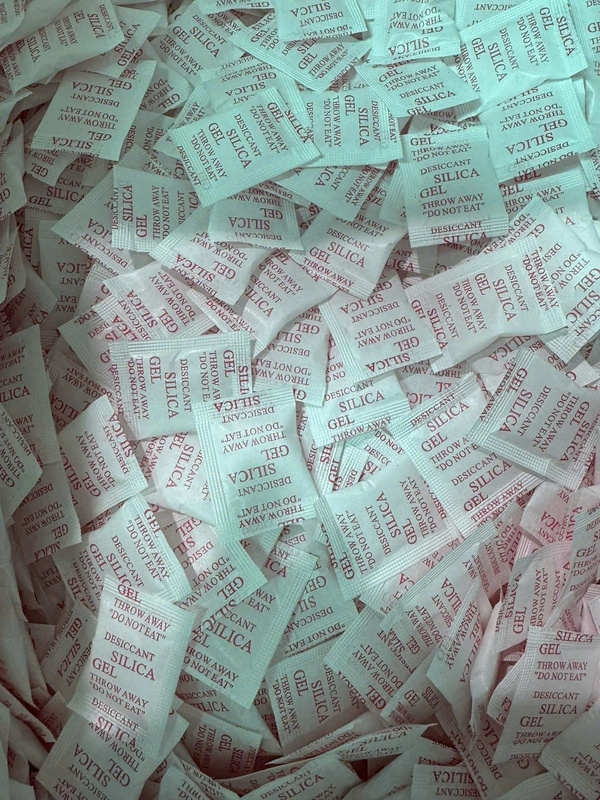 Hạt hút ẩm Silicagel - Phụ Liệu May T.H.V - Công Ty TNHH T.H.V