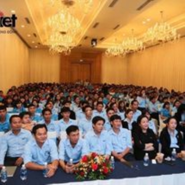 Đồng phục công ty CP Cơ điện lạnh Đại Việt - Đồng Phục Thiên Hương Phát - Công Ty TNHH Sản Xuất Thương Mại Thiên Hương Phát