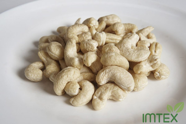 Hạt điều trắng nguyên hạt cỡ 240 - Nông Sản Gia Vị Imtex - Công Ty Cổ Phần Xuất Nhập Khẩu Imtex Việt Nam