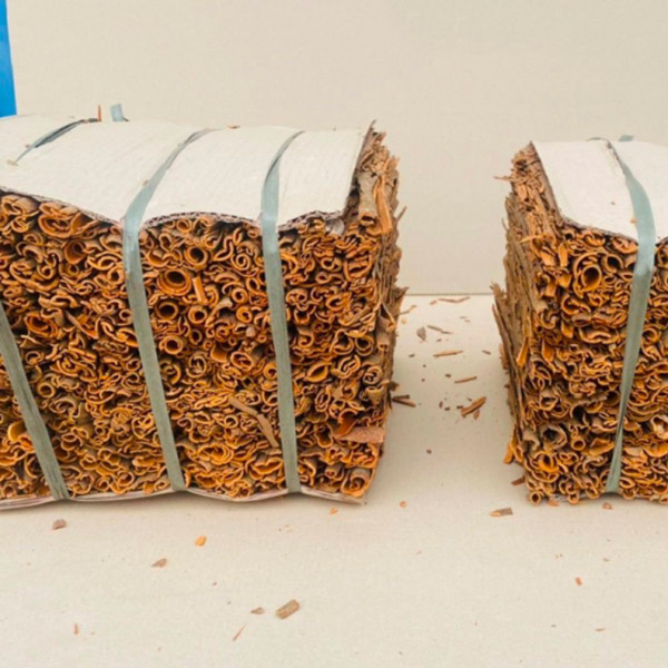 Quế ép nguyên thanh - Nông Sản Gia Vị Imtex - Công Ty Cổ Phần Xuất Nhập Khẩu Imtex Việt Nam