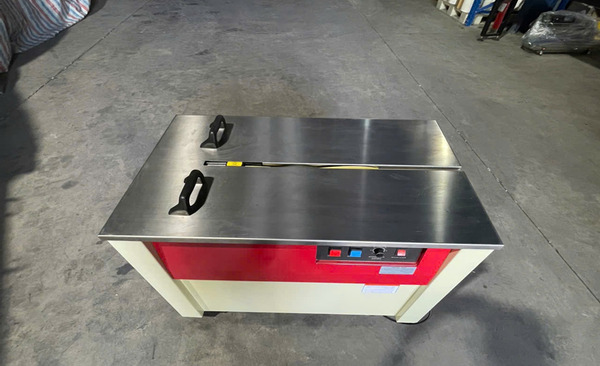 Máy đóng đai thùng carton, model KZB-I