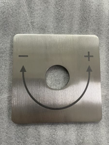 Gia công khắc laser