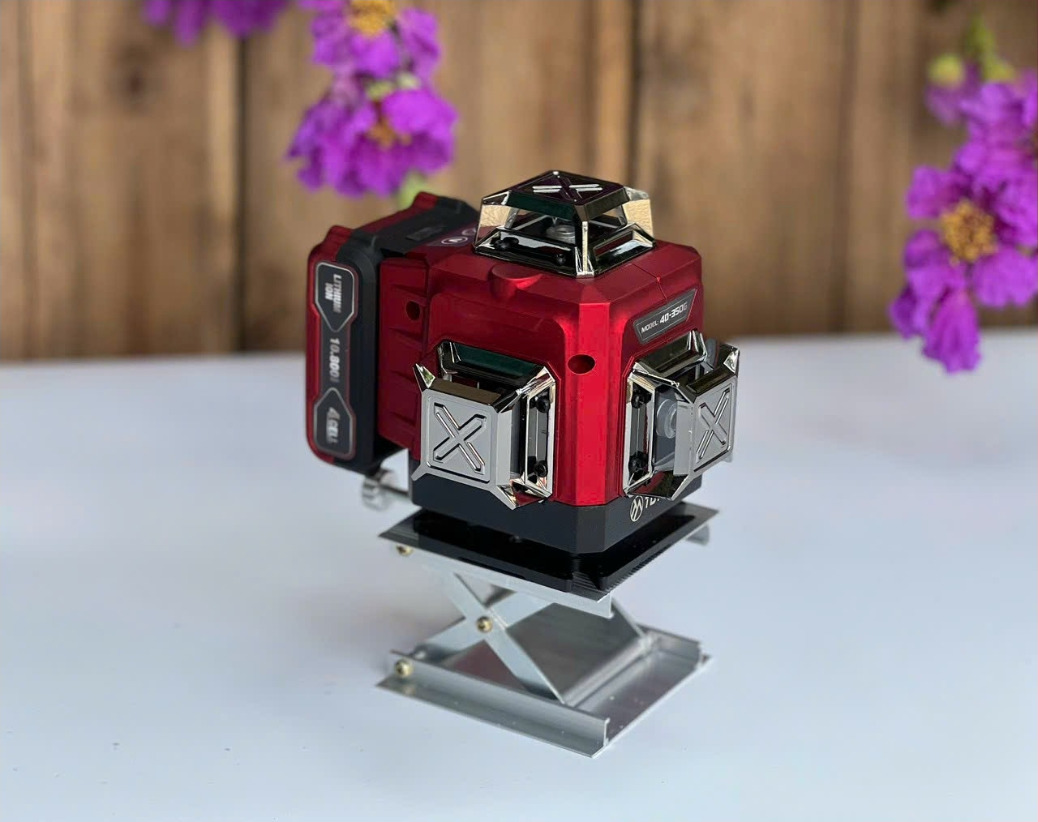 Máy cân bằng Laser 12 tia Toyama - Máy Móc Cơ Khí Midatech - Công Ty TNHH Một Thành Viên Midatech