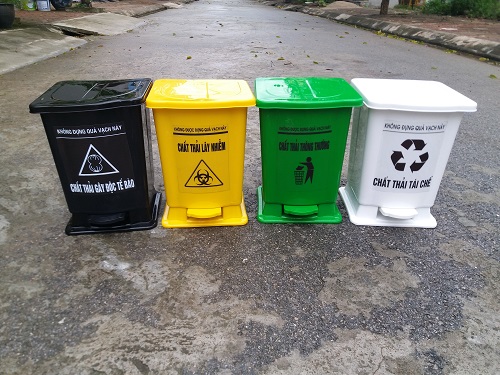 Thùng rác nhựa HDPE - Công Ty Dịch Vụ Vệ Sinh Công Nghiệp Miền Bắc