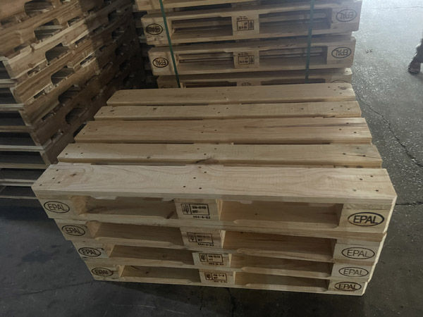 Pallet gỗ thông - Ván ép TH Plywood - Công Ty TNHH TH Plywood