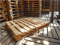 Pallet gỗ 4 hướng nâng - Pallet Sống Thật - Công Ty TNHH Sống Thật