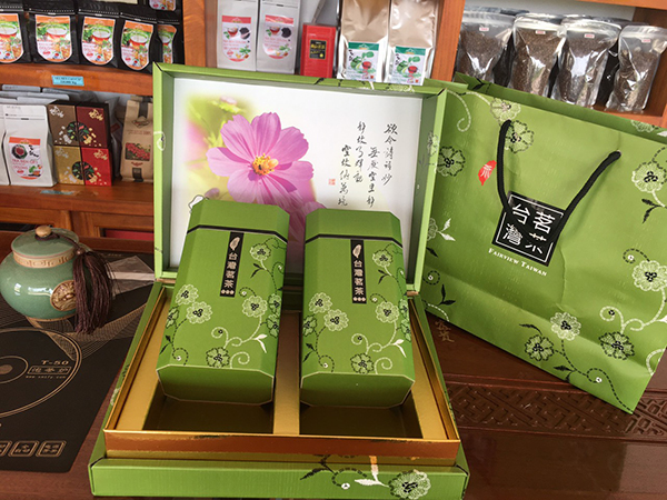 Bộ lễ trà các loại dùng biếu tặng