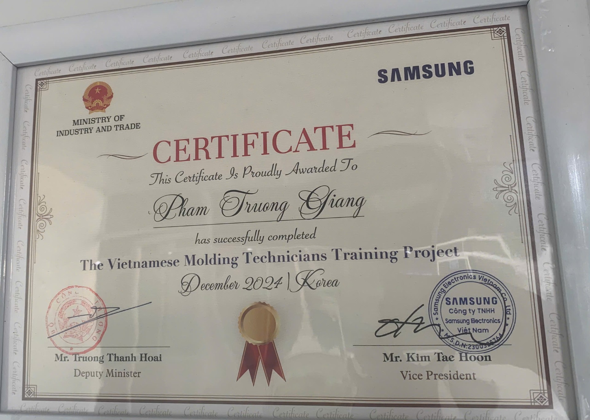 Chứng nhận - Gia Công ép Nhựa - Công Ty TNHH Chế Tạo Máy Công Nghiệp Miền Trung