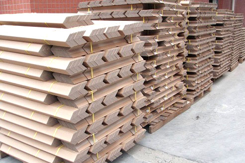 Nẹp góc carton