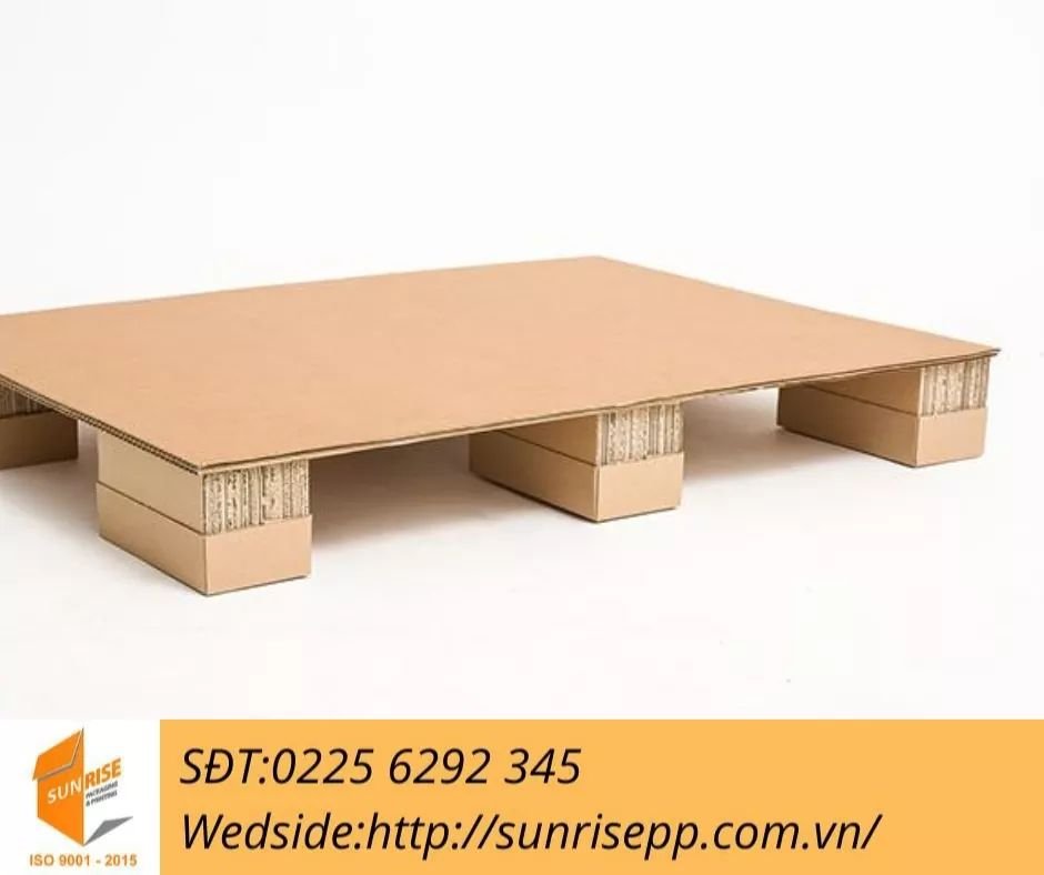 Pallet carton