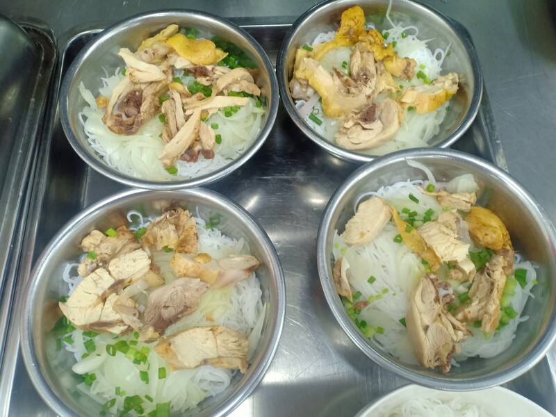 Suất ăn công nghiệp Tùng Anh - Suất Ăn Công Nghiệp Tùng Anh - Công Ty TNHH Cung Cấp Thực Phẩm Và Dịch Vụ Ăn Uống Tùng Anh