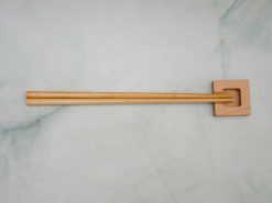 Đũa gỗ vân trắng