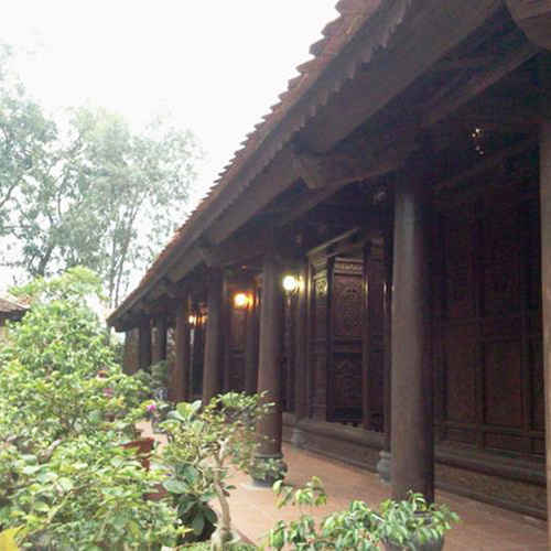 Nhà gỗ lim cổ truyền - Thi Công Nhà Gỗ Nguyễn Tuân - Xưởng Đồ Gỗ Nguyễn Tuân