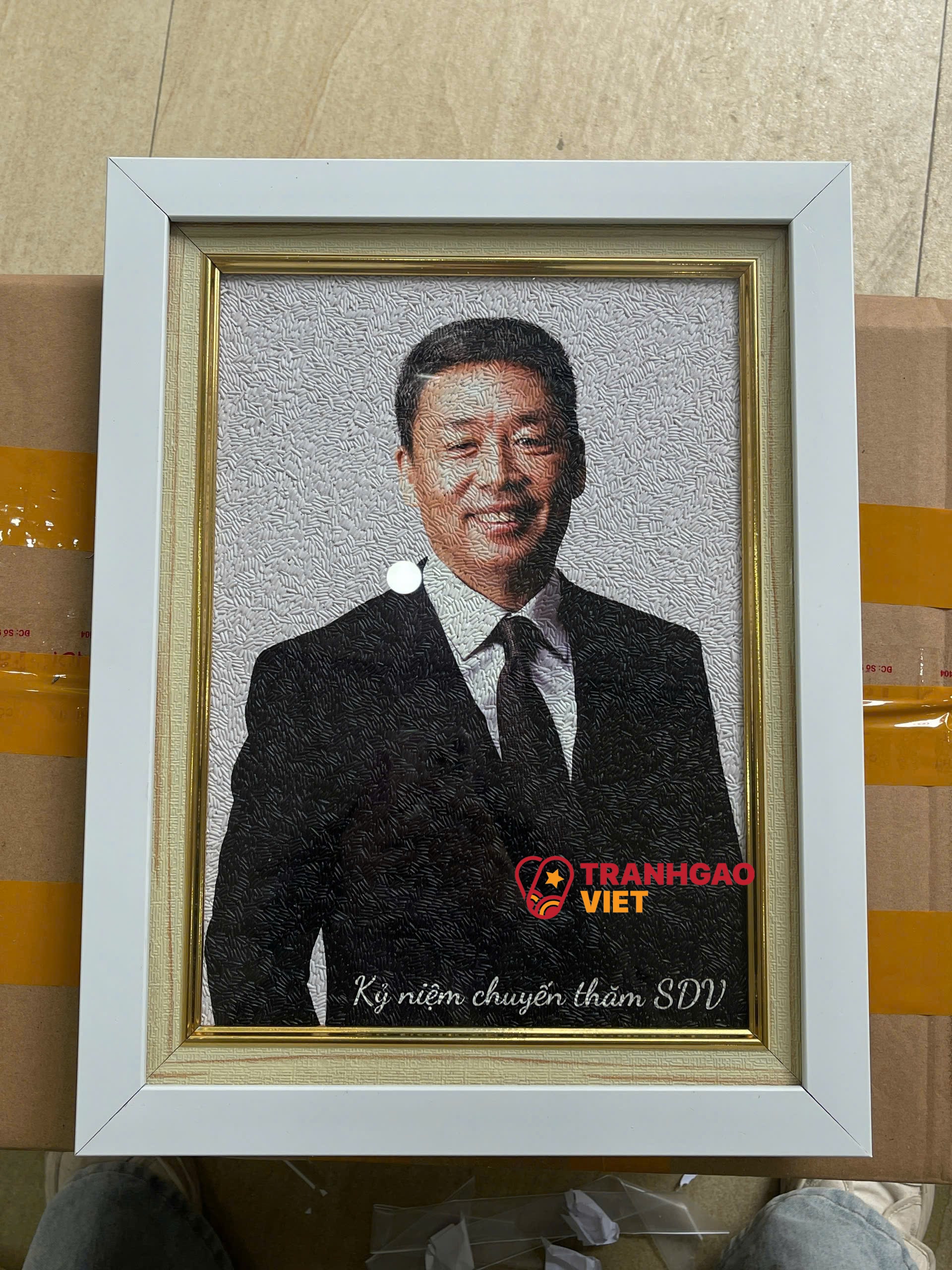 Tranh gạo chân dung - Tranh Gạo Việt - Công Ty TNHH Sản Xuất Và Thương Mại Tranh Đại Việt