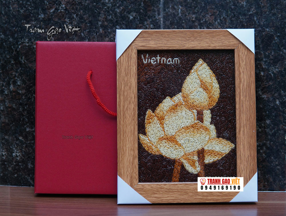 Tranh gạo để bàn hoa sen - Tranh Gạo Việt - Công Ty TNHH Sản Xuất Và Thương Mại Tranh Đại Việt