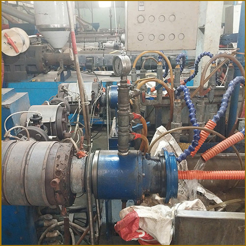 Khuôn ống xoắn nhựa