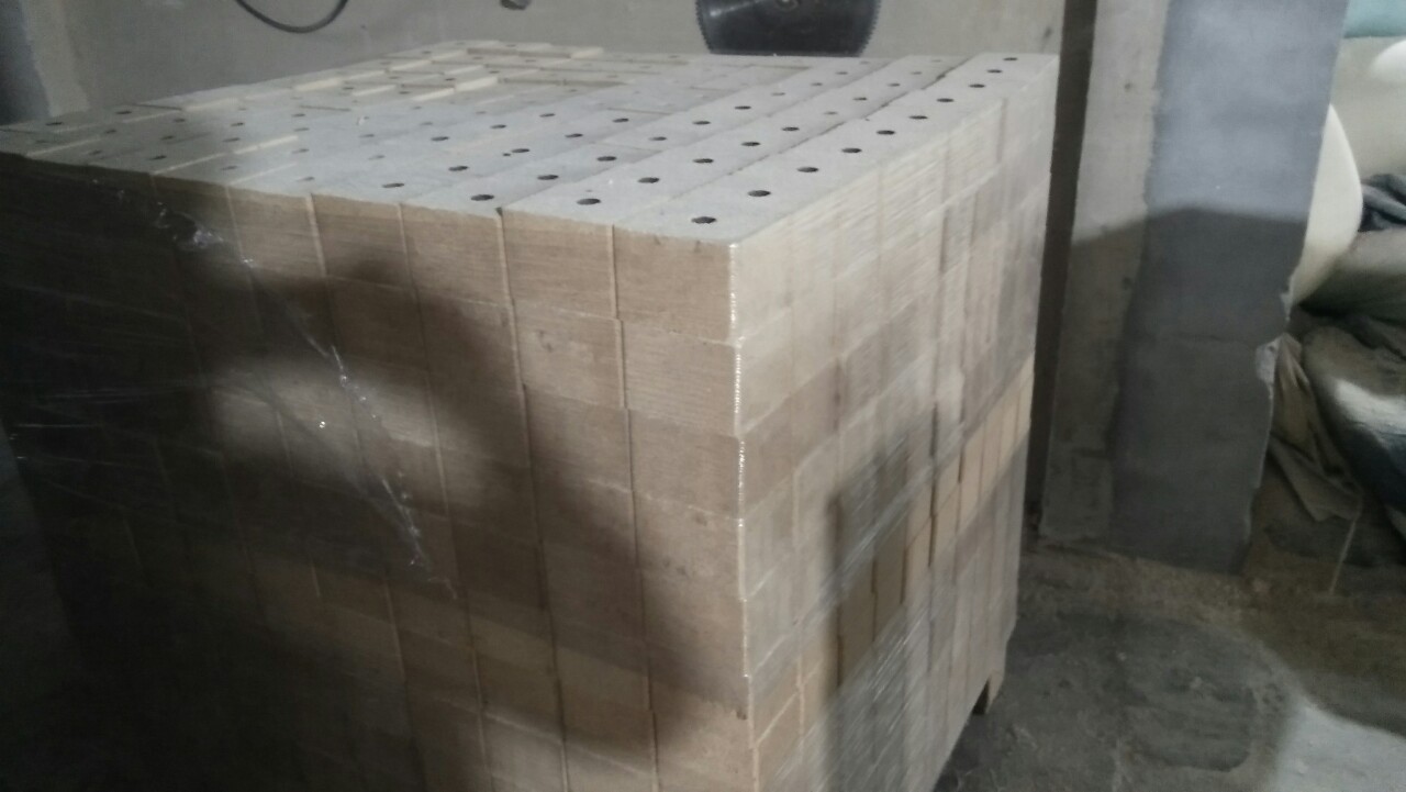 Chân đế Pallet