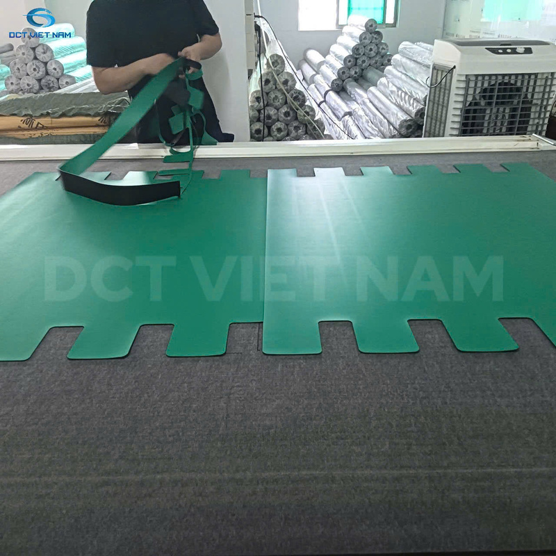 Thảm chống tĩnh điện - Vật Tư Phòng Sạch DCT - Công Ty TNHH Công Nghiệp Phòng Sạch DCT Việt Nam