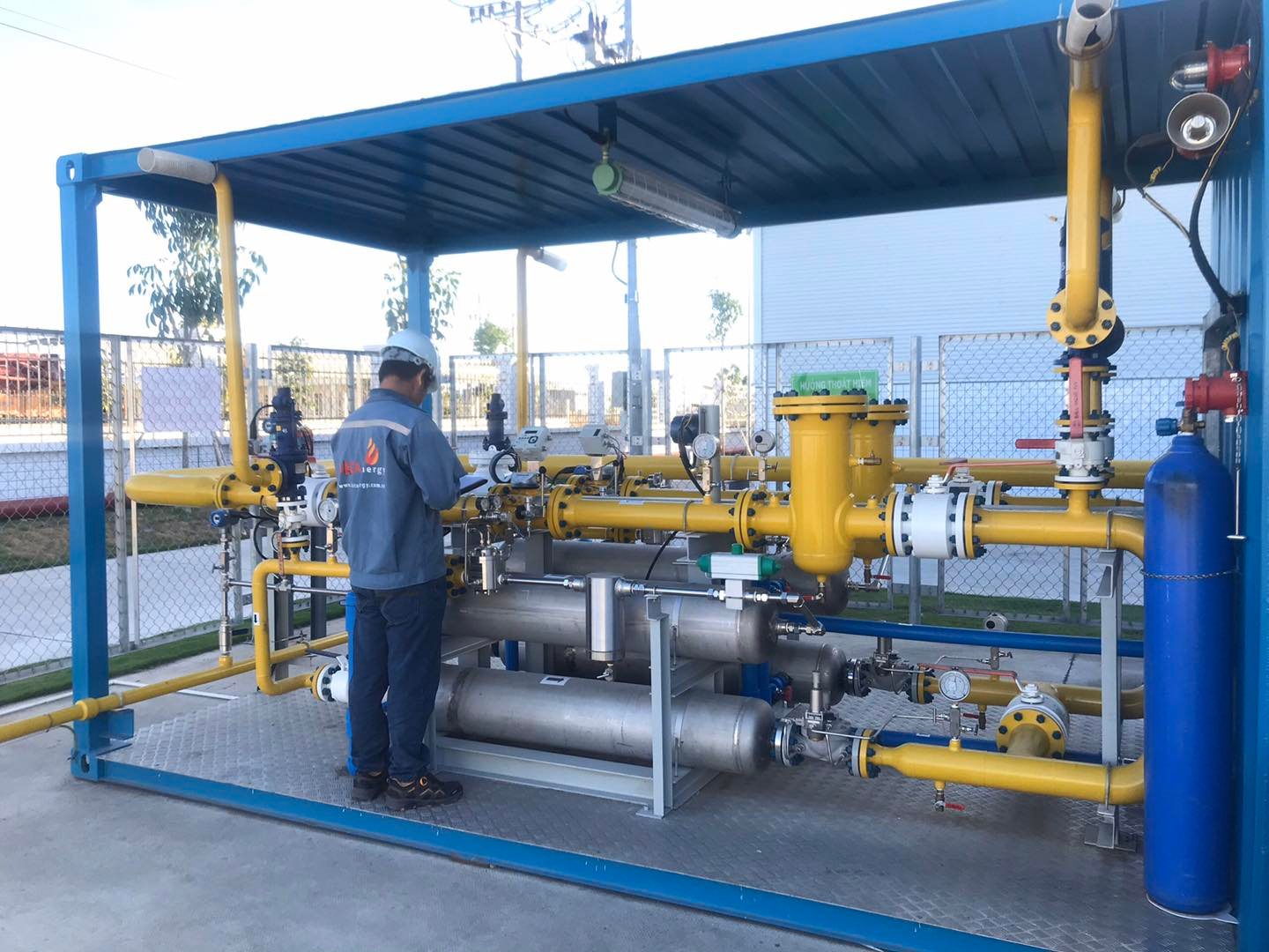 Hình ảnh thực tế công ty Năng Lượng Data