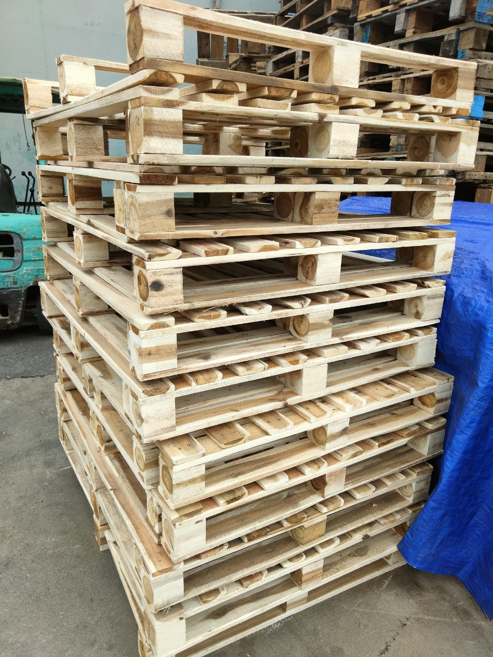 Pallet gỗ - Pallet Gỗ Minh Đức - Cơ Sở Pallet Gỗ Minh Đức