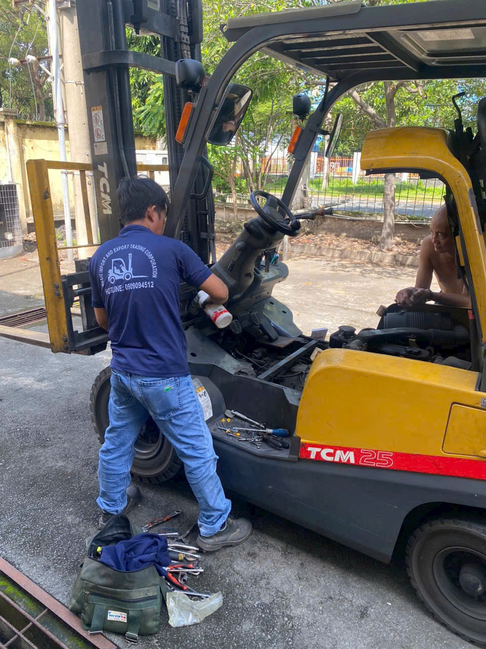 Sửa chữa xe nâng - Công Ty Cổ Phần Thương Mại Xuất Nhập Khẩu Washi