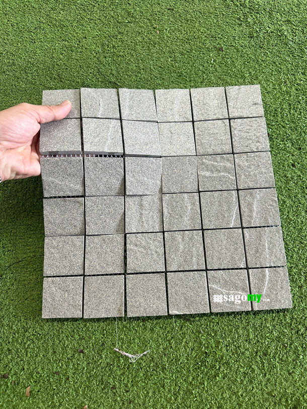 Gạch ốp ngoài trời Mosaic vuông màu xám
