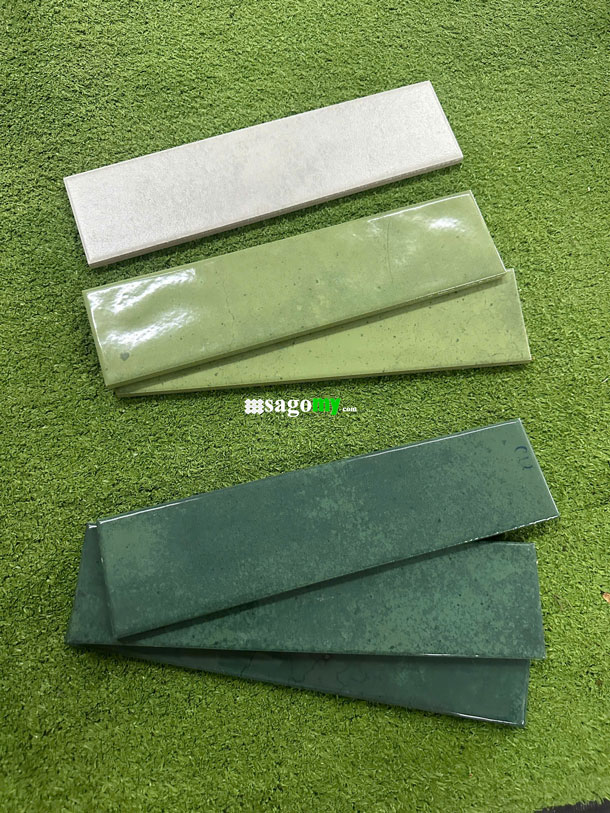 Gạch thẻ màu xanh lá cây men bóng 75x300mm