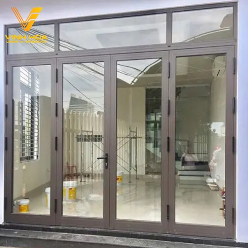 Cửa đi mở quay 4 cánh - Kính Vinh Hoa - Công Ty TNHH MTV Nhôm Kính Vinh Hoa