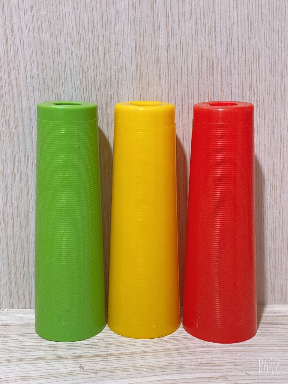 ống chỉ nhựa - Bao Bì Nhựa Kim Lộc Phát - Công Ty TNHH MTV Sản Xuất Thương Mại Kim Lộc Phát
