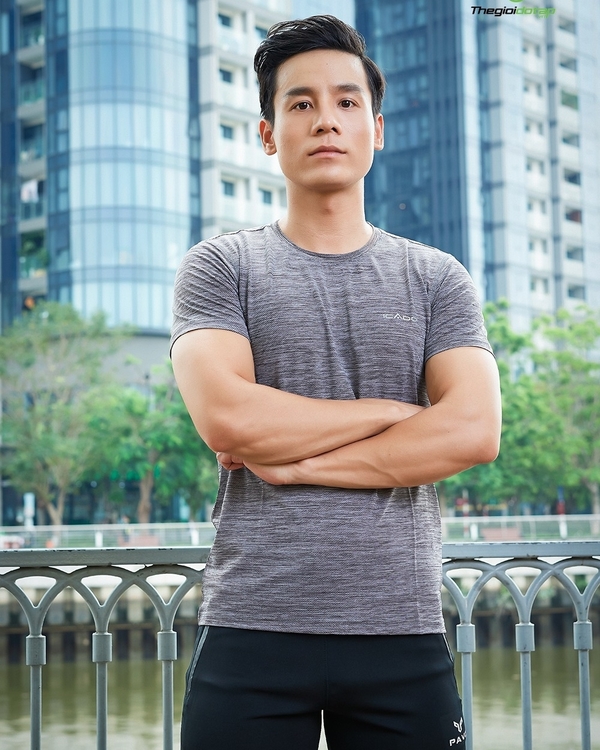 Áo ngắn tay tập yoga