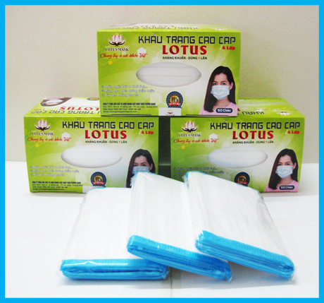 Khẩu trang Lotus trắng 4 lớp dày (50 cái) - Khẩu Trang Y tế Lotus - Công Ty TNHH Sản Xuất Và Kinh Doanh XNK Trường Giang