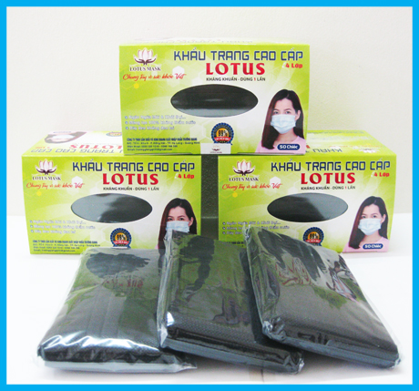 Khẩu trang Lotus đen 4 lớp dày (50 cái) - Khẩu Trang Y tế Lotus - Công Ty TNHH Sản Xuất Và Kinh Doanh XNK Trường Giang