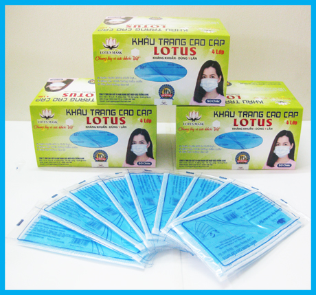 Khẩu trang cao cấp Lotus xanh 4 lớp dày (50 cái) - Khẩu Trang Y tế Lotus - Công Ty TNHH Sản Xuất Và Kinh Doanh XNK Trường Giang