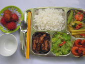 Suất ăn công nghiệp