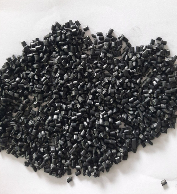 Hạt nhựa PP đen - Công Ty Cổ Phần Q.M.T - JP Plastic