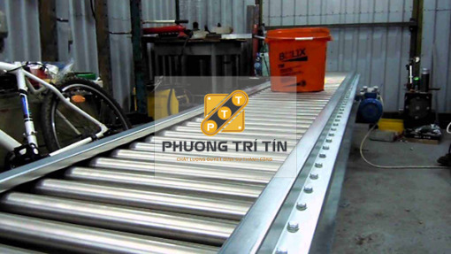 Băng tải con lăn - Băng Tải Phương Trí Tín - Công Ty TNHH Cơ Khí Chế Tạo Phương Trí Tín