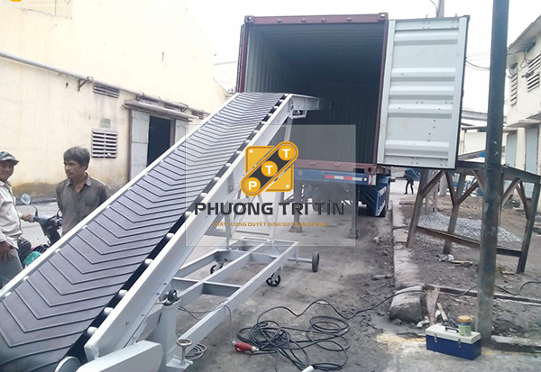 Băng tải hàng - Băng Tải Phương Trí Tín - Công Ty TNHH Cơ Khí Chế Tạo Phương Trí Tín