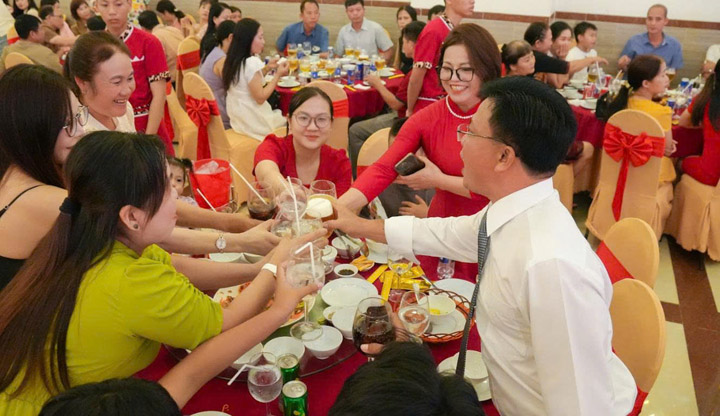 Lễ Kỷ Niệm 10 Năm Thành Lập Công Ty Thương Phú Quý