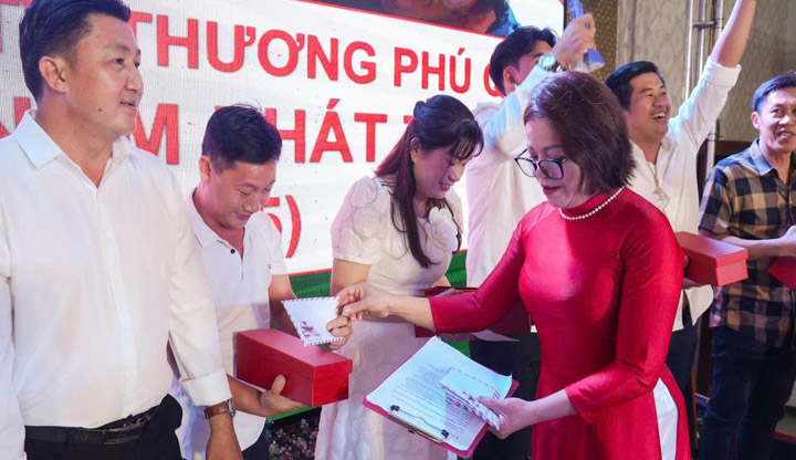 Lễ Kỷ Niệm 10 Năm Thành Lập Công Ty Thương Phú Quý