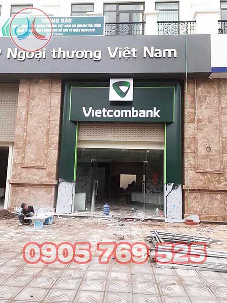 Chuyên thi công quảng cáo hệ thống ngân hàng Vietcombank - Thiết Kế In ấn Quảng Cáo Việt Đại Cát - Công Ty TNHH Một Thành Viên TM & DV Việt Đại Cát