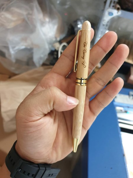 Bút máy tre - ống Hút Tre Mão Mèo - Công Ty TNHH Sáo Trúc Mão Mèo
