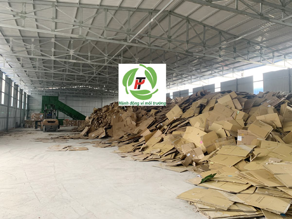 Giấy carton công xưởng - Thu Mua Giấy Phế Liệu Phú Tùng - Công Ty TNHH Sản Xuất Thương Mại Giấy Phú Tùng